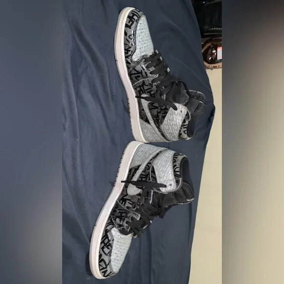 Jordan 1 rebellionare
